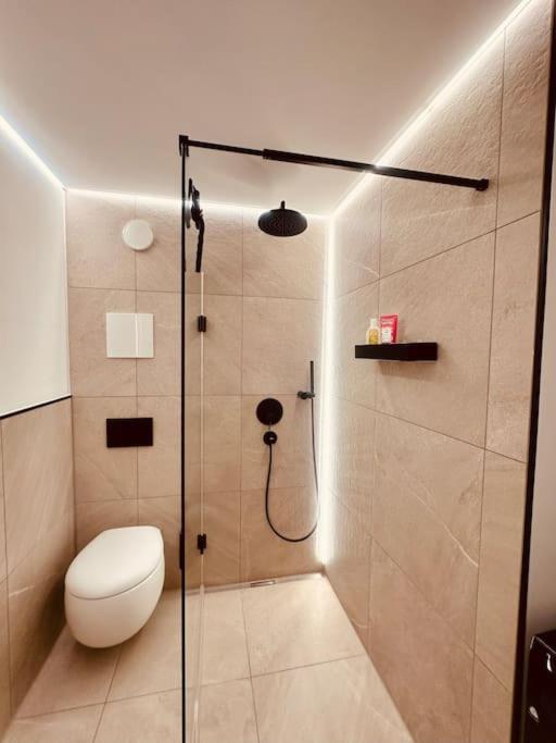 2 Zimmer Apartment Sindelfingen Boeblingen Calw Aidlingen ภายนอก รูปภาพ